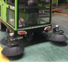 山東電動(dòng)掃路車(chē)與吸塵車(chē)常見(jiàn)故障及解決方法詳解