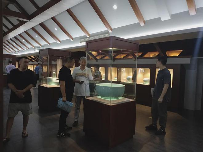 浙江省硅酸鹽學會智庫專家赴龍泉開展技術服務交流與展覽展示活動